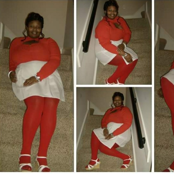 Mock ribbed turtleneck sweater with front cut our - Picture 3 of 4